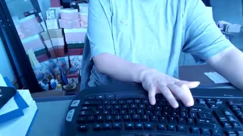 Snapshot of adorable22 chatting on 02-07-25, 05:51 adorable22 online show from 02-07-25, 05:51