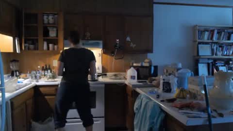 Snapshot of adorable22 chatting on 02-15-25, 06:33 adorable22 online show from 02-15-25, 06:33