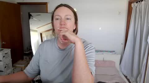 Snapshot of adorable22 chatting on 09-08-25, 07:13 adorable22 online show from 09-08-25, 07:13