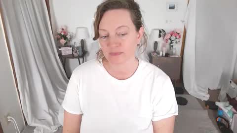 adorable22 online show from 05-27-26, 03:31