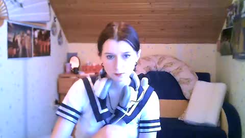 Snapshot of adorable_sparkle chatting on 02-17-25, 02:15 adorable_sparkle online show from 02-17-25, 02:15