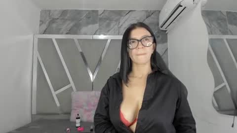 Adoraht online show from 06-13-26, 02:04