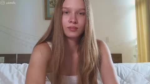 Snapshot of adorielle chatting on 07-11-26, 07:44 Lia online show from 07-11-26, 07:44