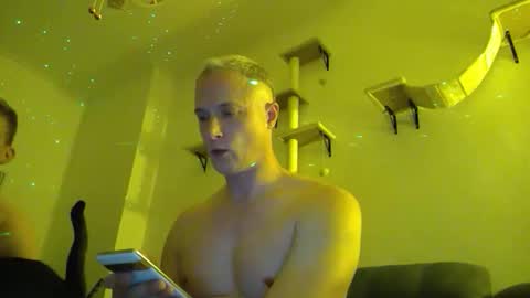 adreamcumstrue online show from 09-27-25, 09:53