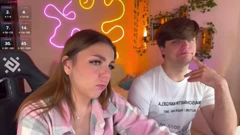 Snapshot of adrean_sofi chatting on 10-21-25, 01:45 adrean_sofi online show from 10-21-25, 01:45