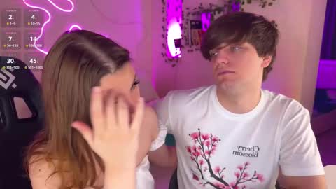 Snapshot of adrean_sofi chatting on 11-25-25, 03:12 adrean_sofi online show from 11-25-25, 03:12