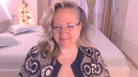 Cryna online show from 10-10-25, 08:46