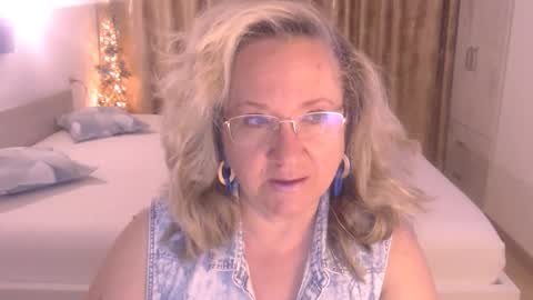 Snapshot of adrena_ chatting on 05-27-26, 02:08 Cryna online show from 05-27-26, 02:08