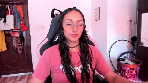 Snapshot of adrena_10 chatting on 04-30-26, 07:20 Adrena10 online show from 04-30-26, 07:20