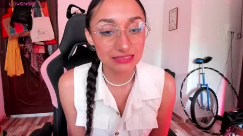 Snapshot of adrena_10 chatting on 05-04-26, 02:35 Adrena10 online show from 05-04-26, 02:35