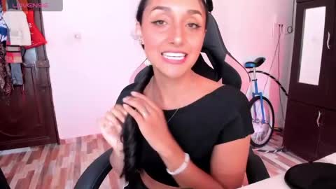 Snapshot of adrena_10 chatting on 05-15-26, 08:05 Adrena10 online show from 05-15-26, 08:05