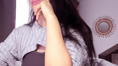 Victoria online show from 12-11-24, 01:28