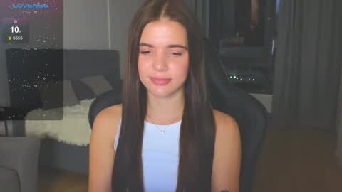 Snapshot of adri_dream chatting on 09-08-25, 07:46 Adriana online show from 09-08-25, 07:46