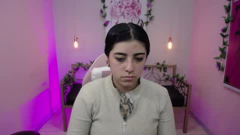 Adri  online show from 06-30-26, 01:12