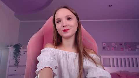 Eva online show from 11-06-25, 07:42