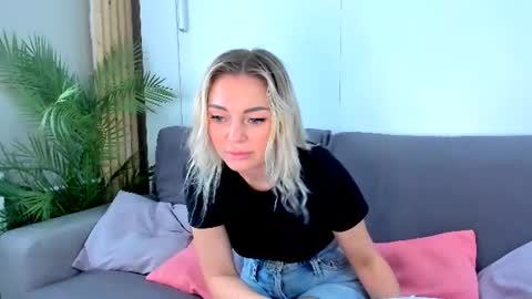 Adriana online show from 07-24-26, 04:38