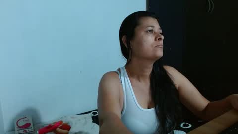 Adriana milf online show from 01-22-25, 04:02