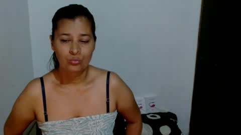 Adriana milf online show from 06-15-26, 05:20