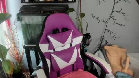 Adriana Paredes  online show from 09-27-25, 12:10