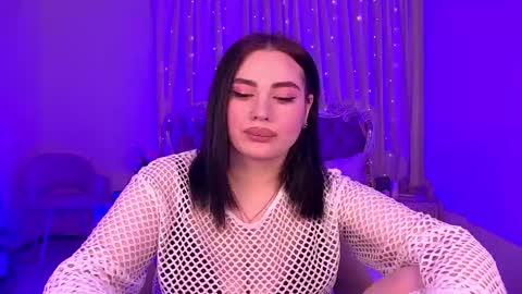 Snapshot of adrianatores chatting on 01-16-26, 05:44 AdrianaTores online show from 01-16-26, 05:44