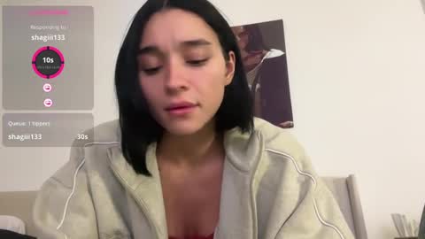 Adrianna  online show from 11-19-25, 04:23