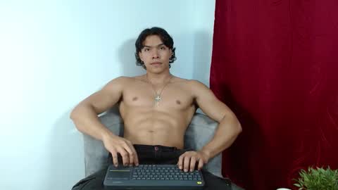 adriel_escalante online show from 10-21-25, 02:12