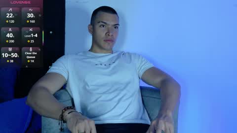 adriel_escalante online show from 04-14-26, 02:17