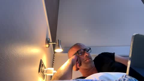 Snapshot of adrienfromparis chatting on 06-17-26, 08:43 adrienfromparis online show from 06-17-26, 08:43