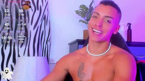 Adrian Lopez online show from 12-30-24, 11:06