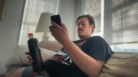 adriiiiiiiiano online show from 12-19-25, 03:08