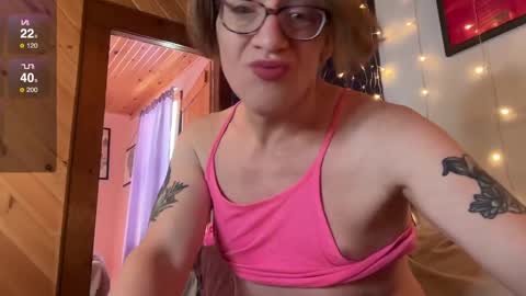 Missy online show from 12-22-24, 04:38