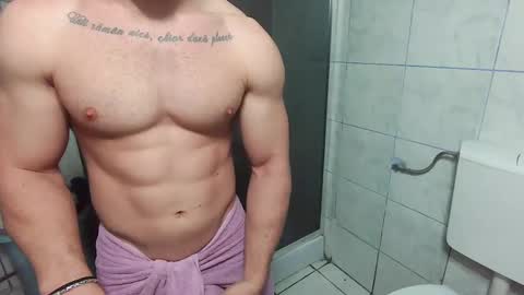 Mrrfitt online show from 12-17-24, 02:44