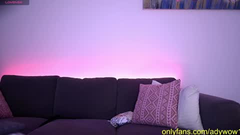 Snapshot of ady_w_o_w chatting on 01-10-25, 06:53 Ada online show from 01-10-25, 06:53