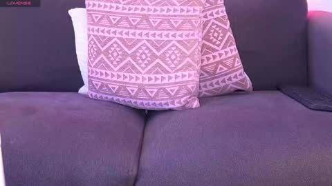 Snapshot of ady_w_o_w chatting on 01-14-25, 10:06 Ada online show from 01-14-25, 10:06