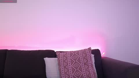 Snapshot of ady_w_o_w chatting on 01-18-25, 06:56 Ada online show from 01-18-25, 06:56