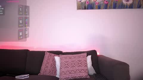 Snapshot of ady_w_o_w chatting on 10-22-25, 12:27 Ada online show from 10-22-25, 12:27