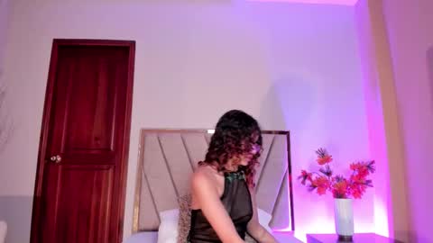 aelinduvalier online show from 11-21-25, 01:04