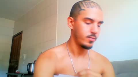 Snapshot of aelucius chatting on 01-13-25, 02:53 Luci online show from 01-13-25, 02:53