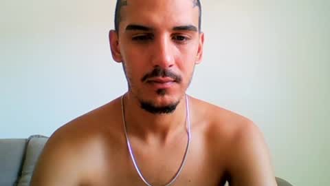 Snapshot of aelucius chatting on 01-15-25, 05:37 Luci online show from 01-15-25, 05:37
