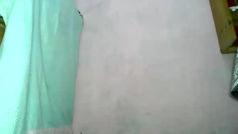 aelyaa online show from 05-16-26, 04:17