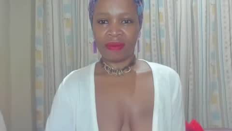 AfricanSquirtQueen online show from 11-12-25, 02:23
