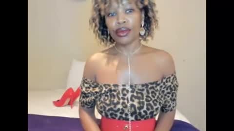 AfricanSquirtQueen online show from 03-21-26, 03:00