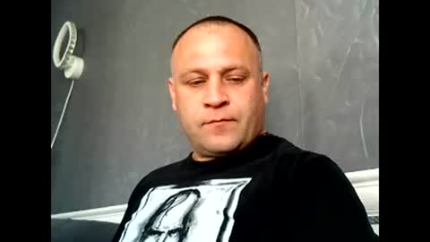 Sasha online show from 04-19-26, 06:46