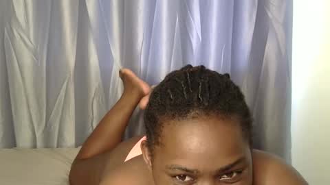 stella online show from 12-15-25, 04:06