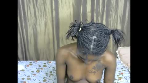 africana_slimqueen online show from 05-26-26, 11:34