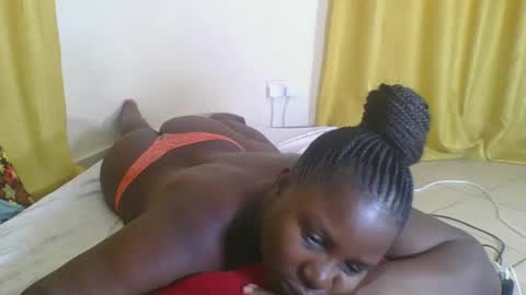 ELIZABETH online show from 10-11-25, 08:24