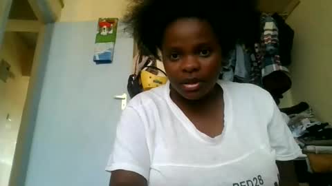 Snapshot of africanwoman2 chatting on 03-15-26, 12:22 africanwoman2 online show from 03-15-26, 12:22
