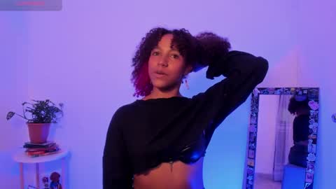 Snapshot of afro_dita8 chatting on 06-02-26, 02:02 afro_dita8 online show from 06-02-26, 02:02