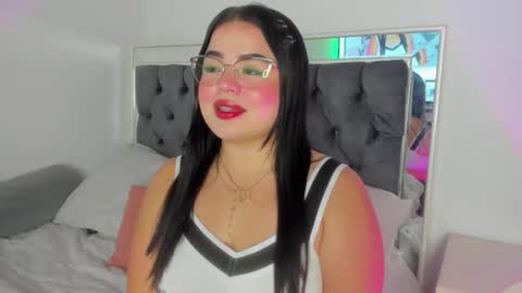 Vanessa online show from 01-11-26, 06:07