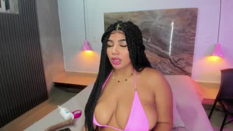 Afrodita Ross online show from 11-21-25, 04:11